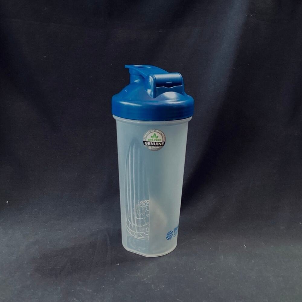NWOT Blender Bottle